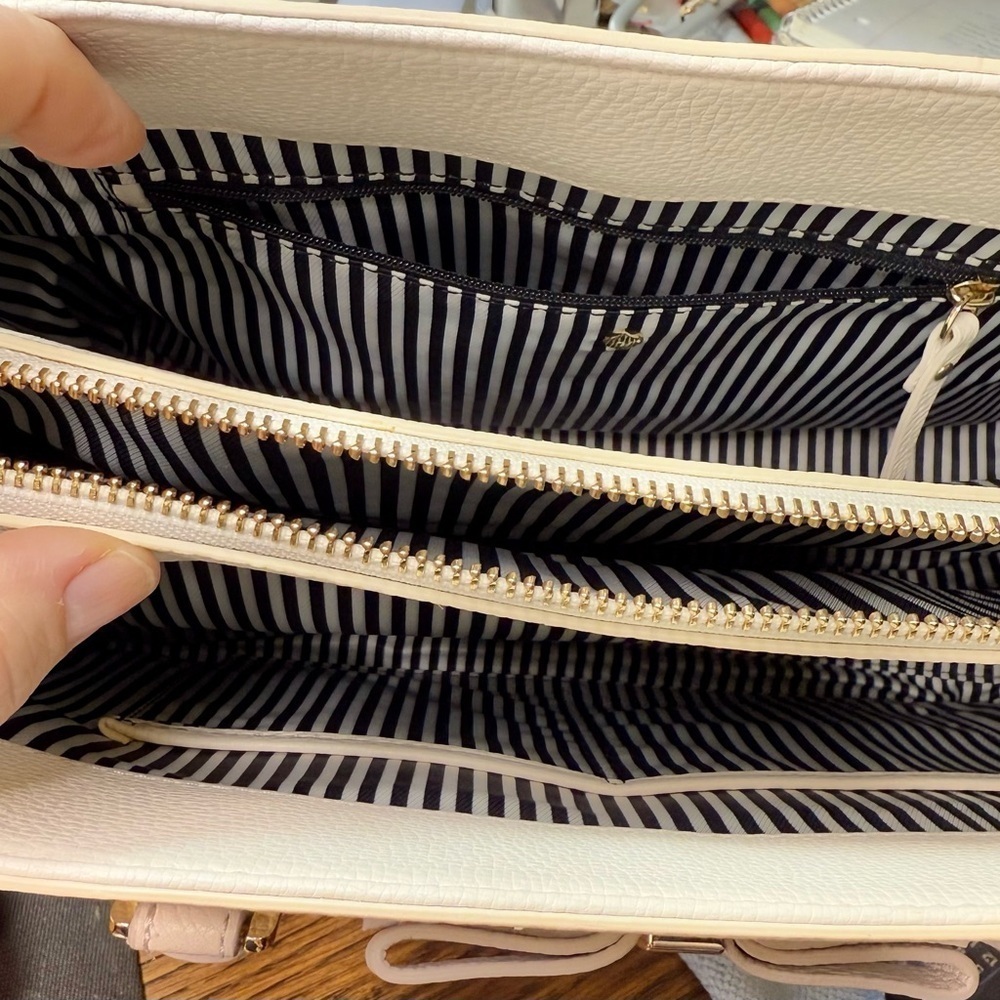 Kate Spade White & Beige Henderson Street Leather Satchel Shoulder Bag with Bow - Picture 10 of 12